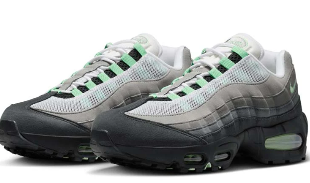 Nike Air Max 95 OG Women's Shoes – Black / Fresh Mint / White