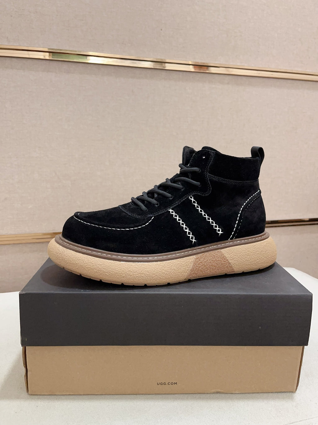 UGG Lowmel Lace-Up Suede Sneaker – Jet Black