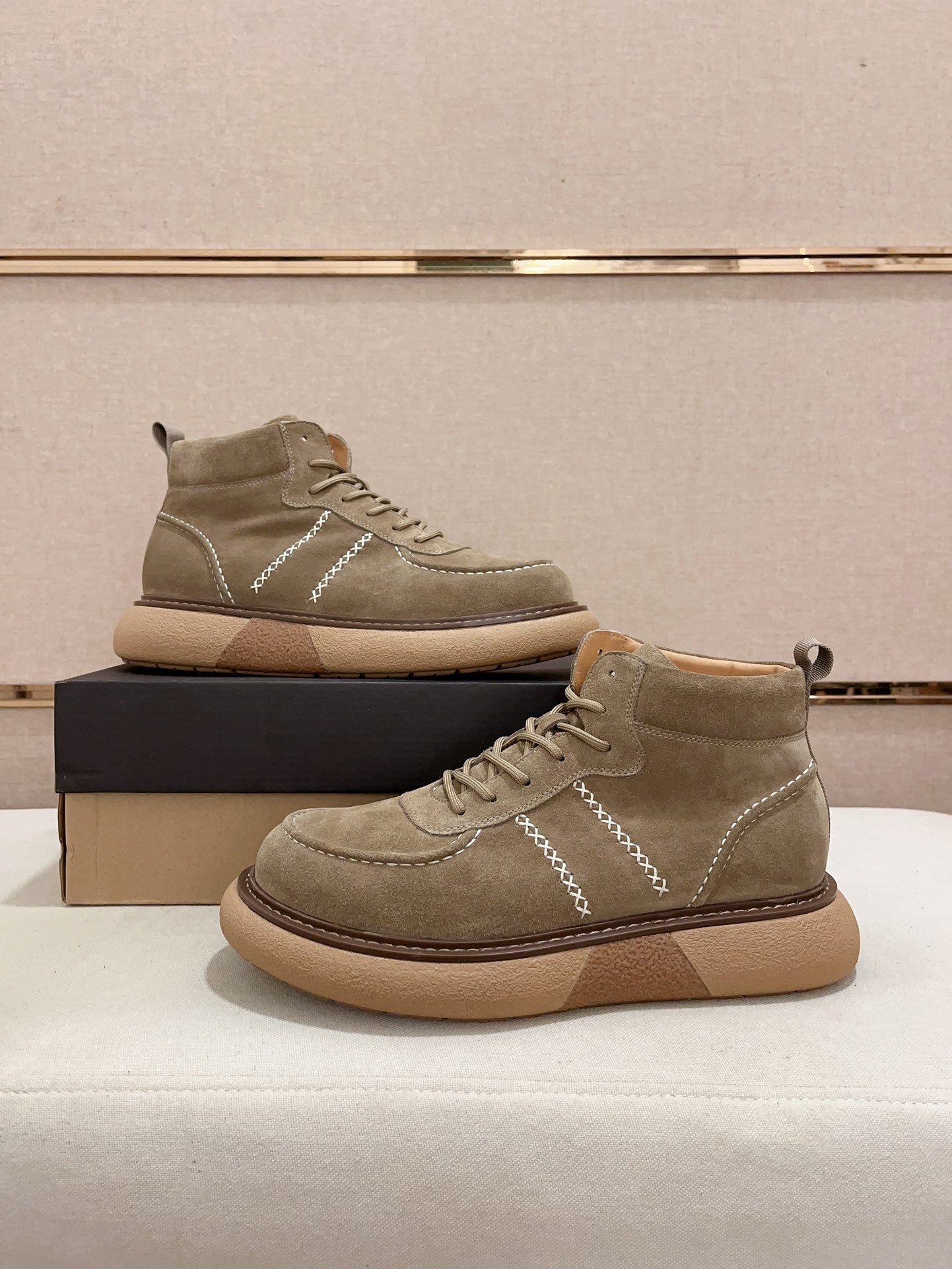 UGG Lowmel Lace-Up Suede Sneaker – Sage Khaki