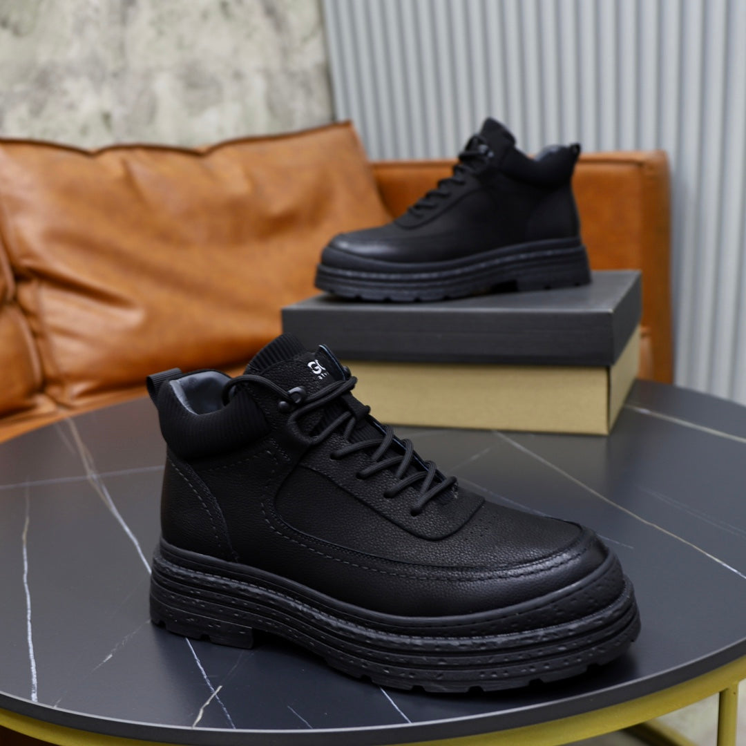 Men's All-Black Pebbled Leather High-Top Boot – Stacked Lug Sole | EU 39–44